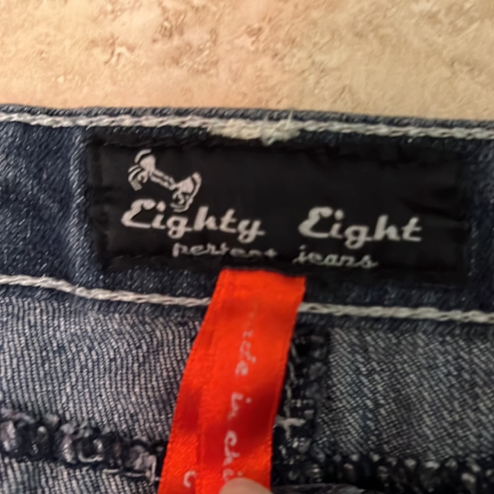 Jeans - Picture 3 of 4